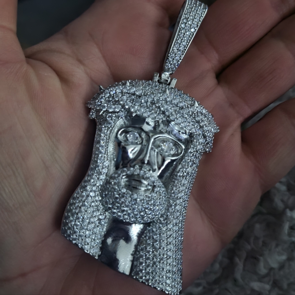 4" Large Custom Solid Sterling Silver Jesus Penda… - image 1